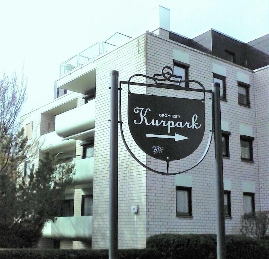 Am Park Apartment Grömitz Exterior foto